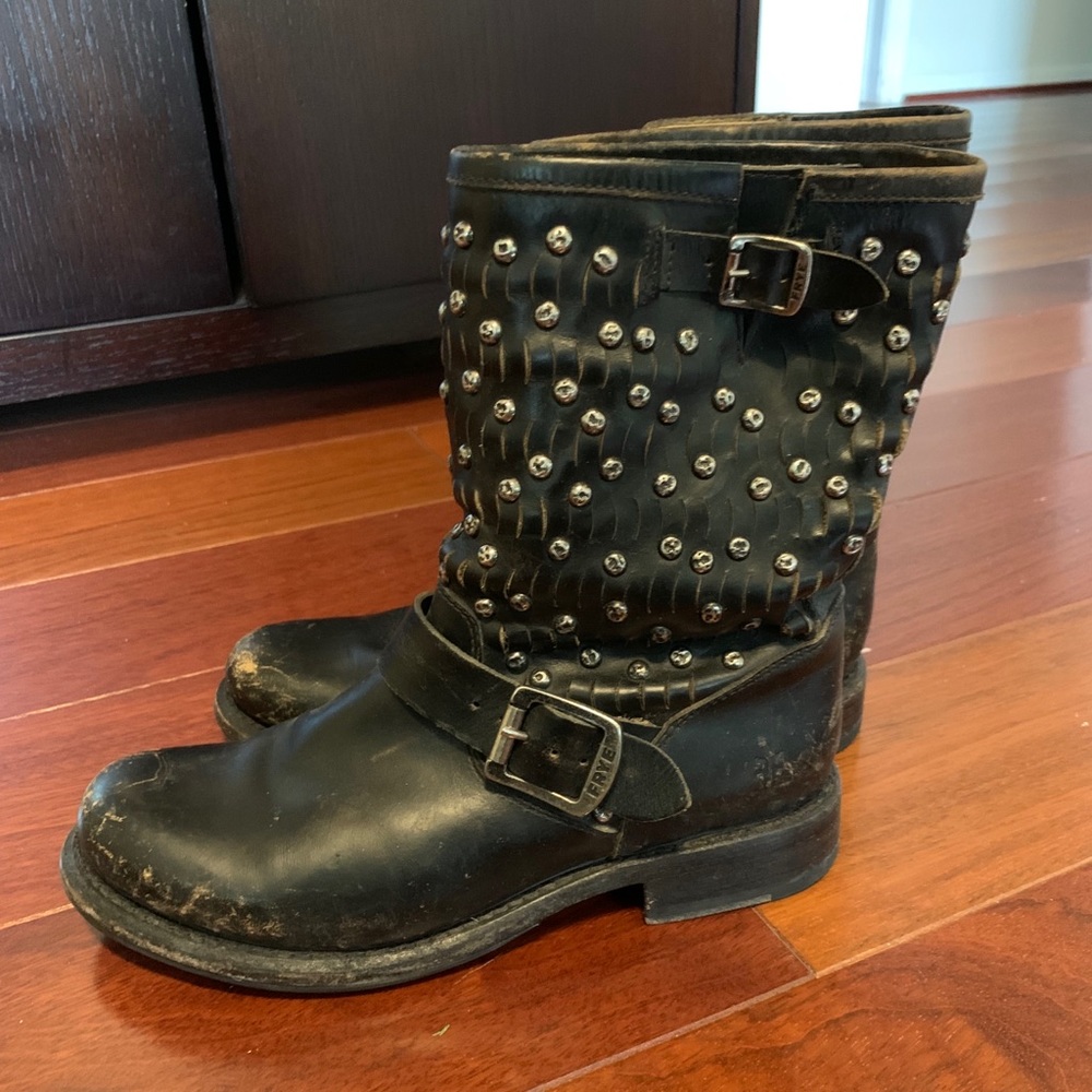 Frye boots- worn in good condition